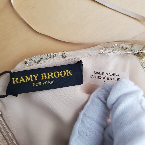 Ramy Brook Toby Twist Front Metallic Jacquard Gown Dress Soft Gold Combo Size 14 - Picture 8 of 11